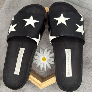 ⭐️Stella McCartney Black and White Star Slides🌟